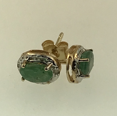 Ladies  10KY Gold Emerald/Diamond Earrings 