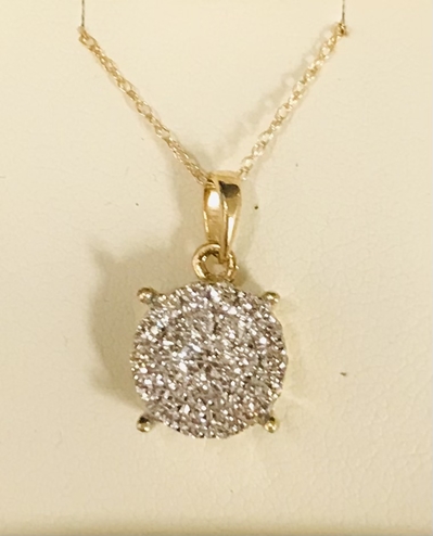 Diamond Cluster Pendant Necklace 