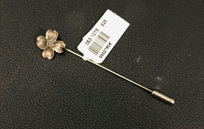 Dogwood Flower Pin 