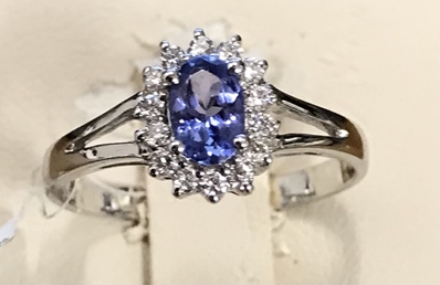 Ladies Diamond & Tanzanite Ring 